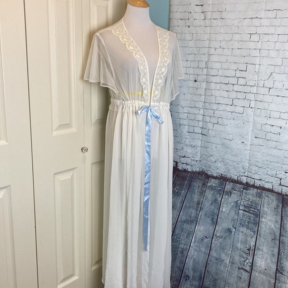 Flora Nikrooz Robe 3X Bridal Wedding Coquette Victorian Elizabethan Sexy Modest - Picture 1 of 16